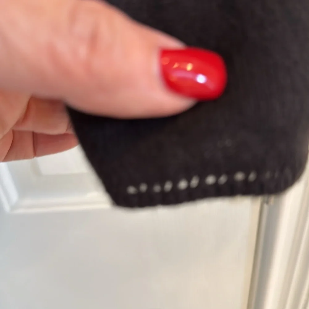 Emanuel Ungaro Vintage Black Cashmere & Silk Blend Sweater